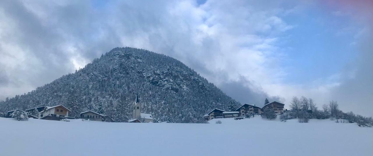 Villa Tgesa Ferrera Schmitten  Esterno foto